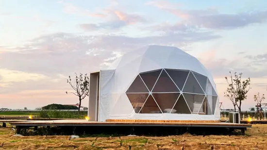 Luxury Hotel Camping Air Conditioning PVC Igloo Geodesic Glamping Dome Tent 